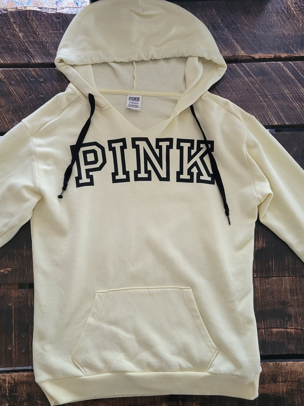 Vs PINK Logo Oversized Hoodie in Pale Yellow with Black Drawstrings Size Xsmall - Picture 1 of 1
